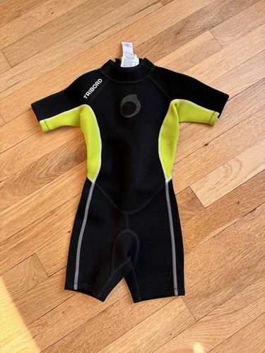 Kids shortie wetsuit age 4yrs - shortie,