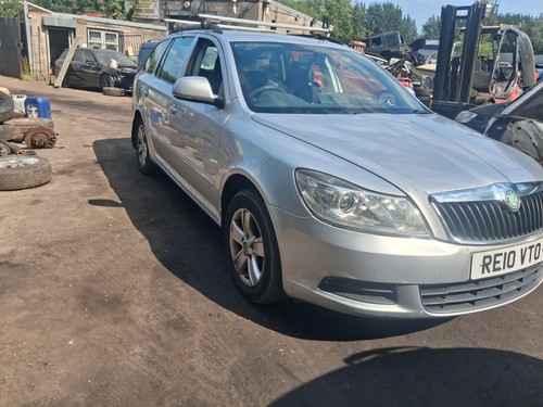 Skoda octavia 2010 estate - skoda,