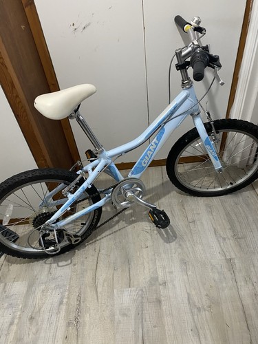 Giant areva kids bike blue - areva,