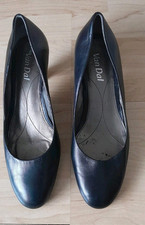 Ladies Van Dal black leather court  Shoes size 6 1/2  D Chicago 