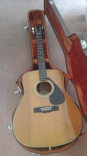 Yamaha fg335 acoustic guitar - yamaha,