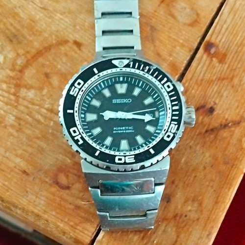 Seiko kinetic diver 200m - seiko,