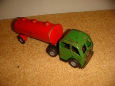 Vintage Tinplate Tri-ang Minic 31M Clockwork Mechanical Horse & Fuel Oil Trailer