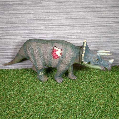 Vintage 1993 jurassic park - vintage,