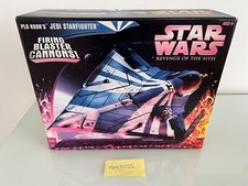 Star Wars PLO KOON'S JEDI STARFIGHTER ROTS 2005 EXCELLENT MISB NEW