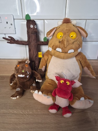 Julia donaldson plush bundle - julia,