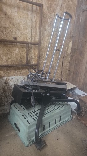 Electric clay pigeon trap - electric,