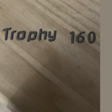 Mg Tf Trophy Badge Dark Grey