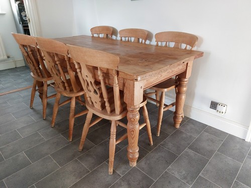Stunning farmhouse dining - ✨,