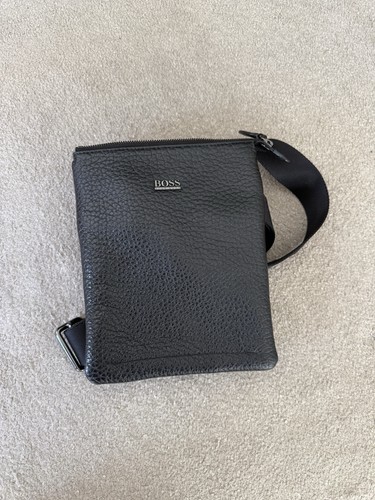 Boss grained leather crossbody - boss,