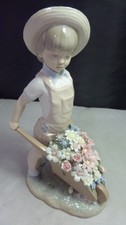 Lladro #1283 The Little Gardener Figurine Boy with Wheelbarrow 9.5"  Event piece
