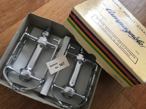 New pedals campagnolo - pedals,