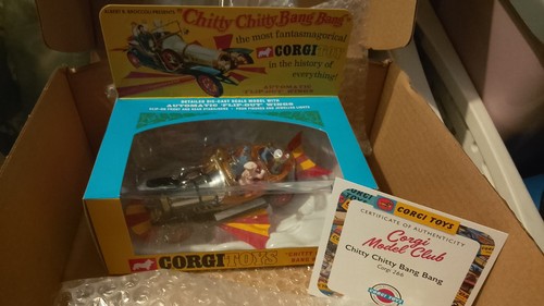 Corgi model club 266 chitty - club,