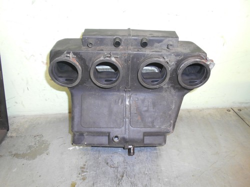 Suzuki 900 airbox - 900,