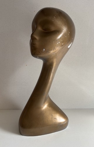 Vintage gold plastic swan - vintage,