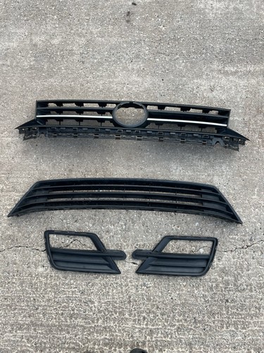 Caddy mk4 grill set - caddy,