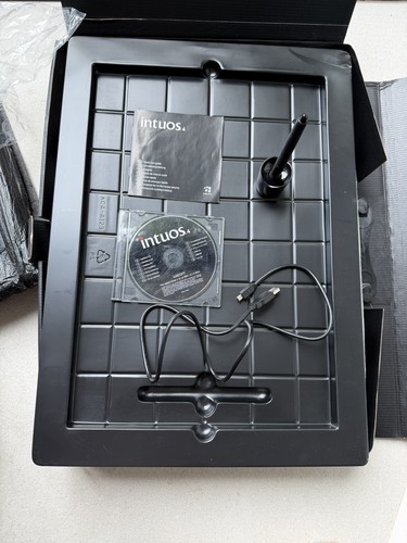 Wacom intuos graphic - wacom, l