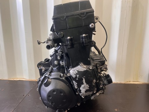 Kawasaki zzr 1400 - kawasaki, engine