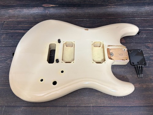 1985 fender japan 535 - fender, st-535