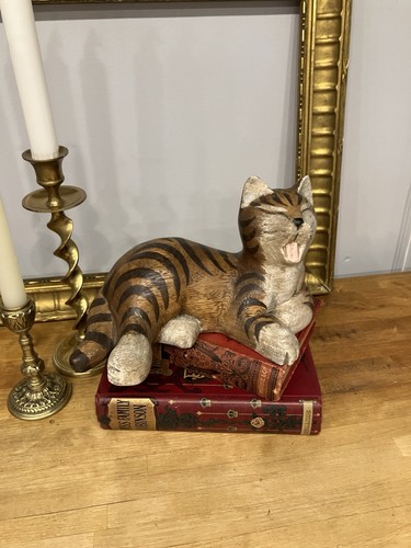 Vintage hand carved wood - carved, tabby