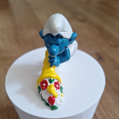 Vintage smurfs smurf figure - smurfs,
