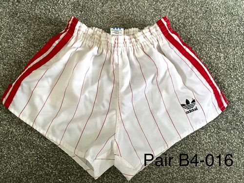 Vintage 1980 adidas - vintage, shiny