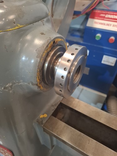 Union graduate wood - wood, lathe