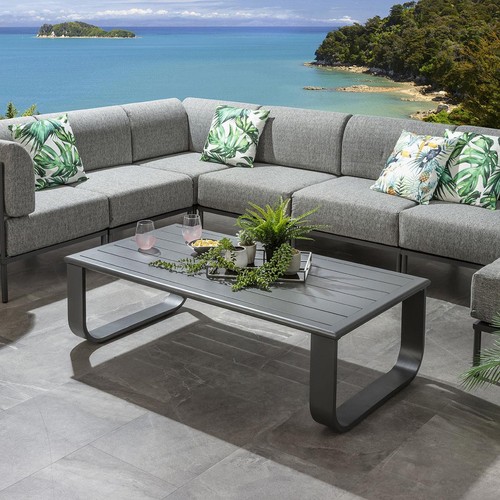 Modern aluminium metal outdoor - aluminium,