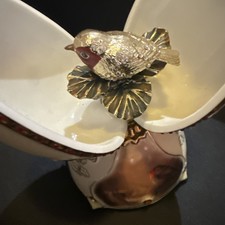 Bradford Exchange - Jewel Of Nature China Egg Porcelain Robin Music Box morning 