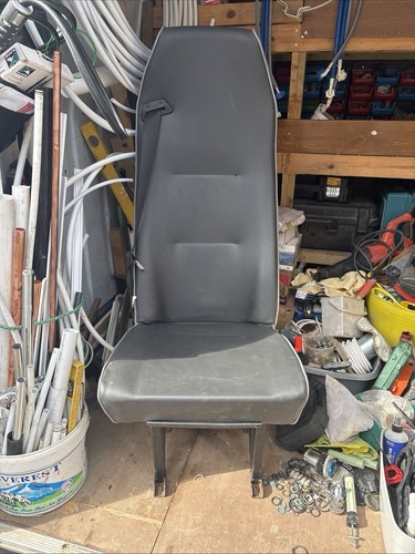 Single van seat - single, in