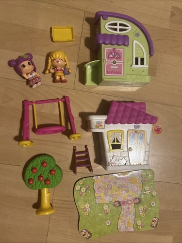 Two pinypon houses with - pinypon,