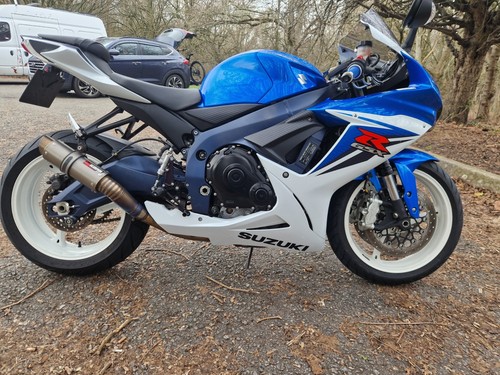 Gsxr 600 power commander - gsxr,