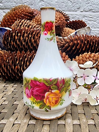 Royal albert old country - country, roses
