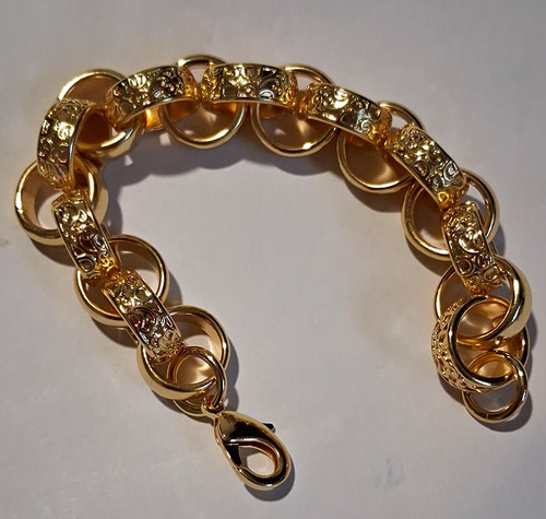 Gold tone metal oval link - gold,