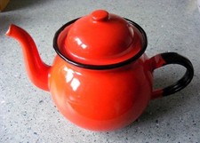 VINTAGE RED WITH BLACK TRIM ENAMEL TEA POT EXCELLENT CONDITION