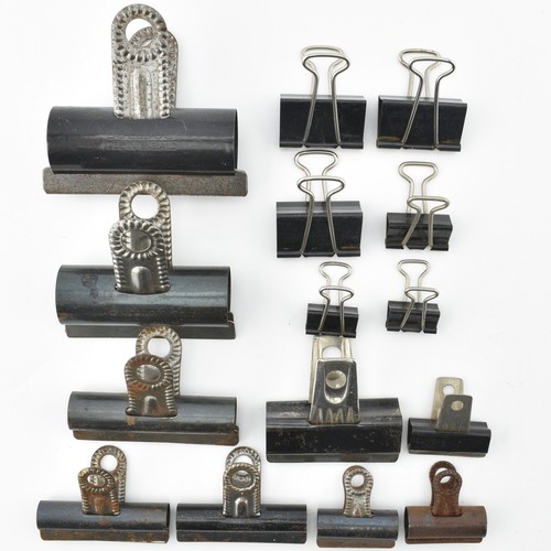 15x vtg bulldog clips myers - vtg,