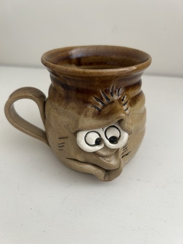 Pretty ugly pottery coffee tea - pretty,