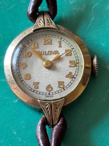 Vintage bulova ladies gold - bulova,