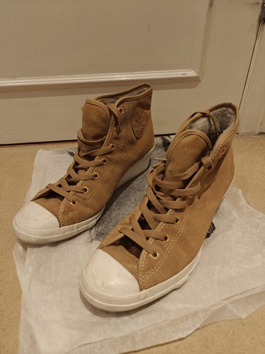 Converse suede and fur - suede, lined