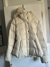 Zara Basic Outerwear Women's Cream Coloured Coat With Full Zip Closure  Size S