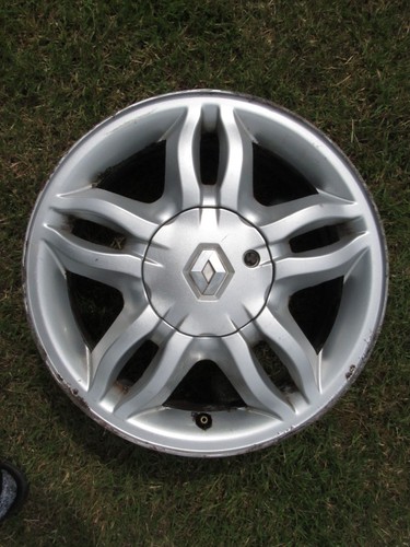 Renault clio mk3 ph1 - ph1, 'mahonia'