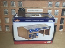 BACHMANN 00 GAUGE SCENECRAFT -