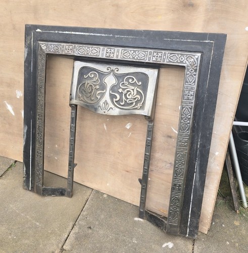 Vintage cast iron fireplace - ,