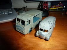 DINKY TOYS HOLLAND COACH AND