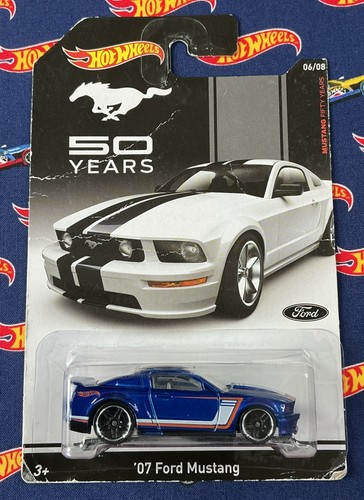 Hot wheels mustang - hot,