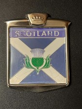 SCOTLAND VINTAGE RENAMEL  CAR BADGE ST ANDREWS CROSS EMBLEM - FREE POSTAGE