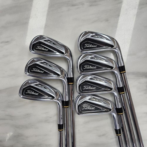 Titleist iron set 7pc pw - titleist,