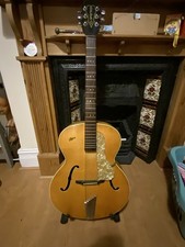 Hofner senator Semi-acoustic