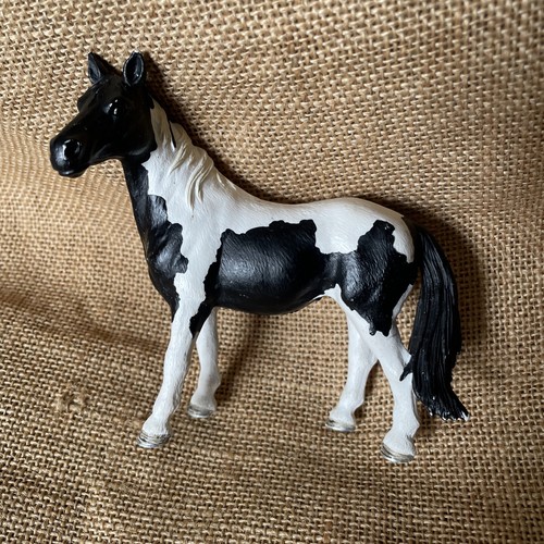 Schleich black white pinto - black,