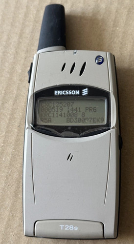 Retro ericsson t28s - t28s, "sand"